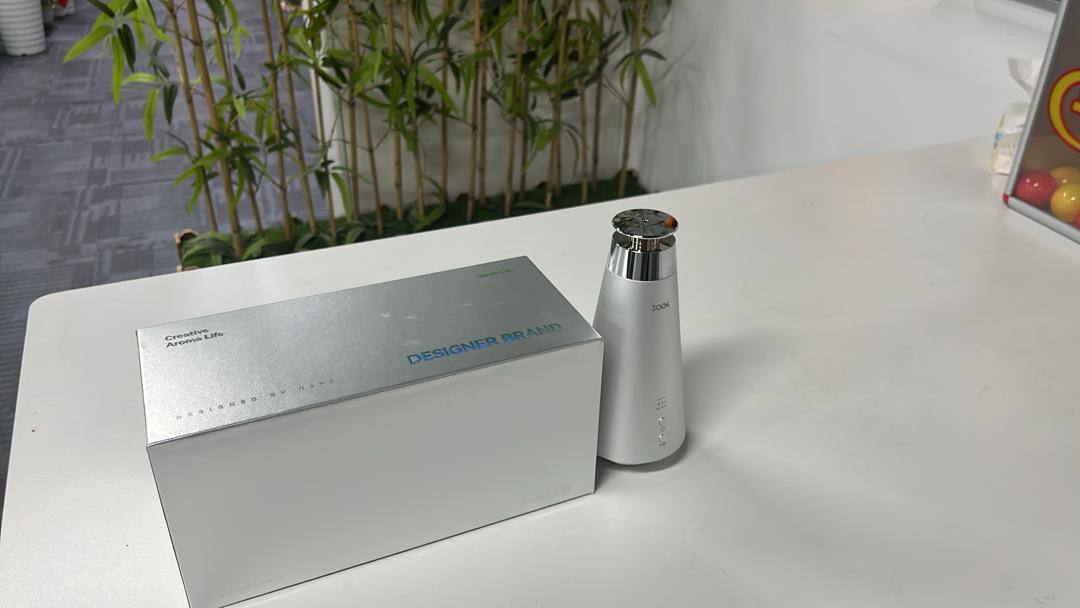 How Waterless Diffusers Work: The Science Behind Advanced Aromatherapy Technology