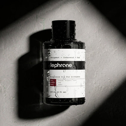 Bergamot • Cedarwood • Oud