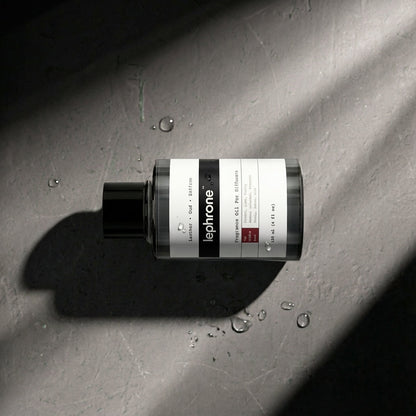 Amber • Leather • Vanilla