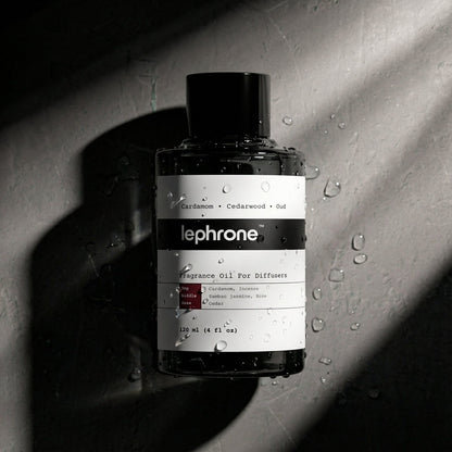 Cardamom • Cedarwood • Oud